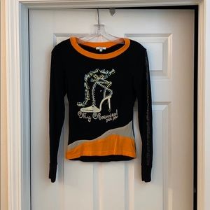 Cache top long sleeve  size small